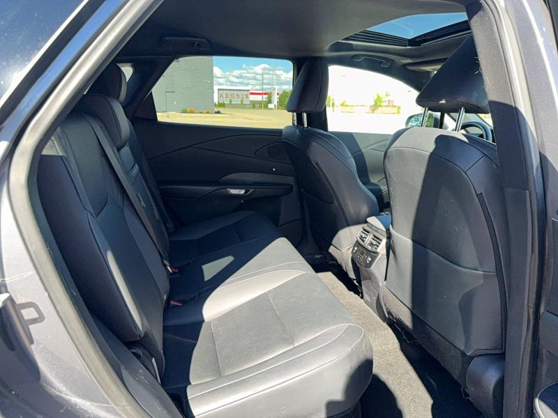 65581426 :رقم المزاد ، 2T2BBMCA0PC013339 vin ، 2023 Lexus Rx 350h مزاد بيع