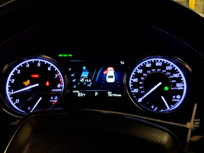 Продаж на аукціоні авто 2018 Toyota Camry, vin: 4T1B11HK7JU095826, номер лоту: 65242586