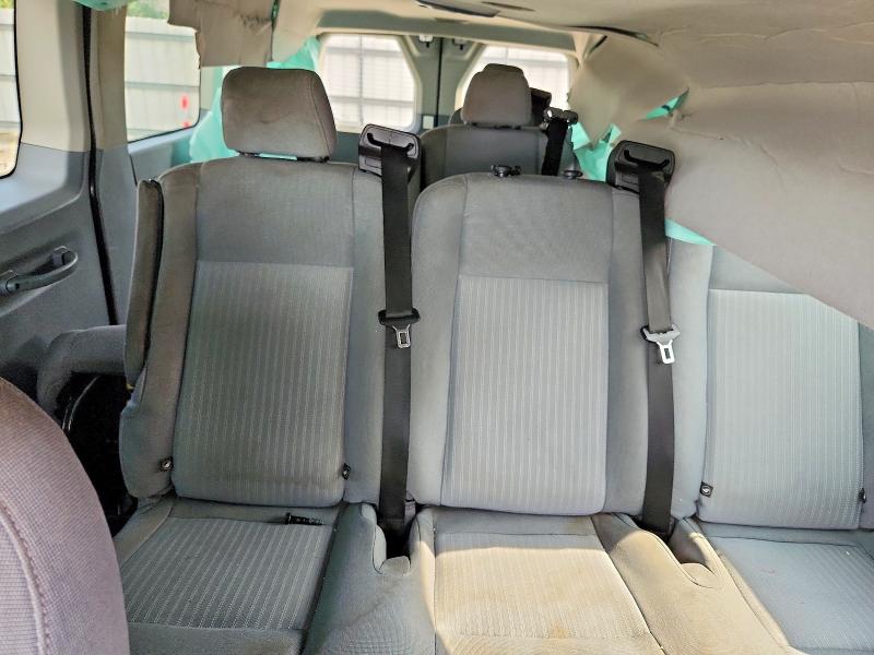 67329696 :رقم المزاد ، 1FBZX2ZM1FKA31487 vin ، 2015 Ford Transit مزاد بيع