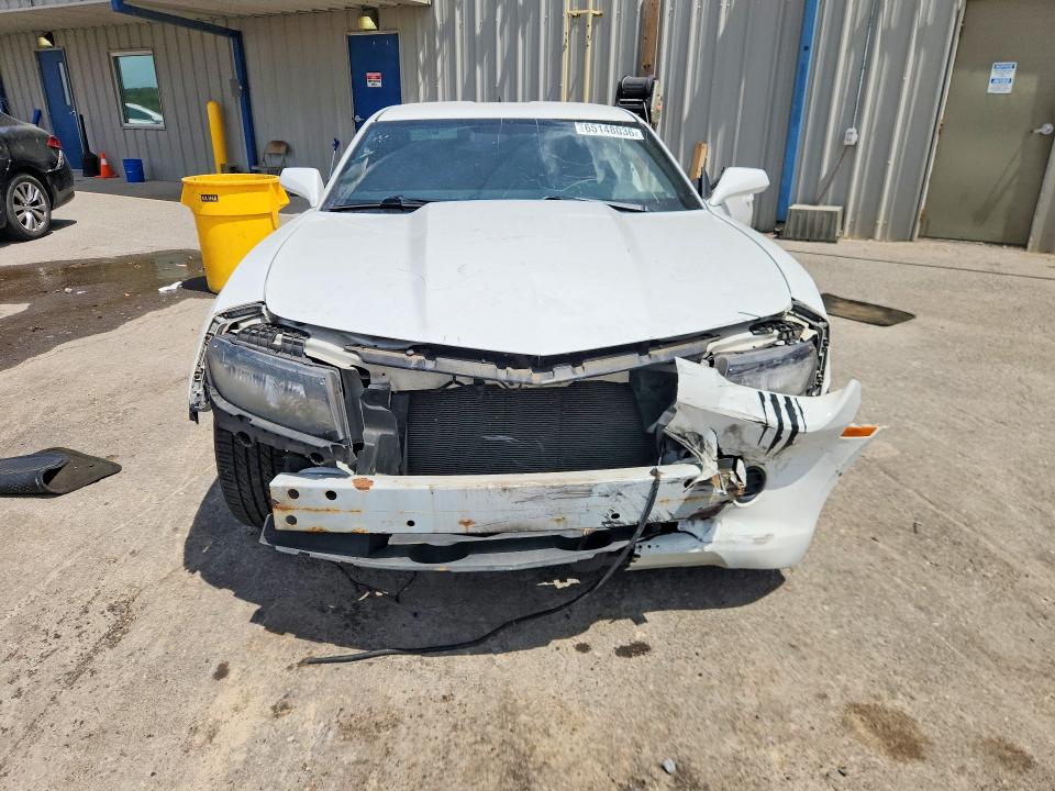 65148036 :رقم المزاد ، 2G1FB1E39F9113143 vin ، 2015 Chevrolet Camaro مزاد بيع
