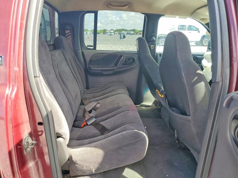 2000 Dodge Dakota მანქანა იყიდება აუქციონზე, vin: 1B7GL2AX7YS634807, აუქციონის ნომერი: 64269636