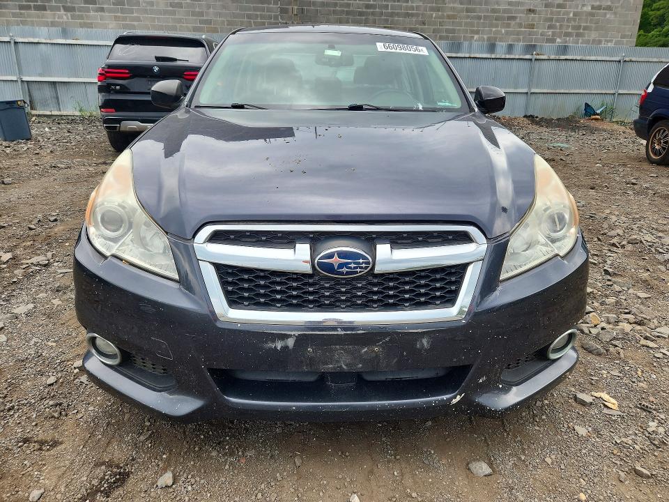 66098056 :رقم المزاد ، 4S3BMBC63D3039856 vin ، 2013 Subaru Legacy مزاد بيع