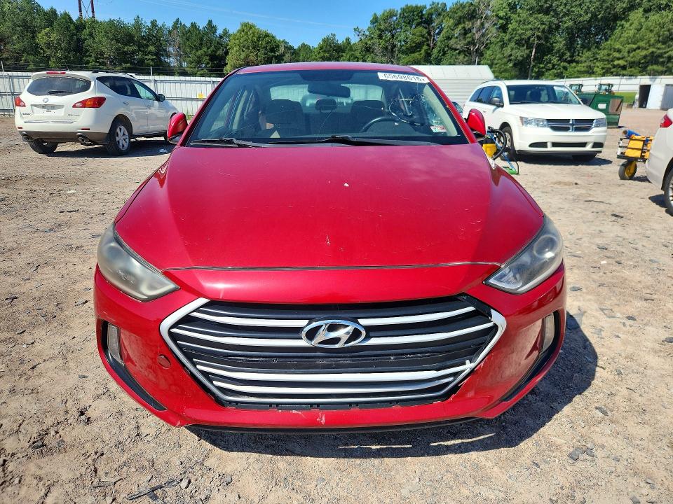 2017 Hyundai Elantra მანქანა იყიდება აუქციონზე, vin: KMHD84LF6HU177802, აუქციონის ნომერი: 65698616