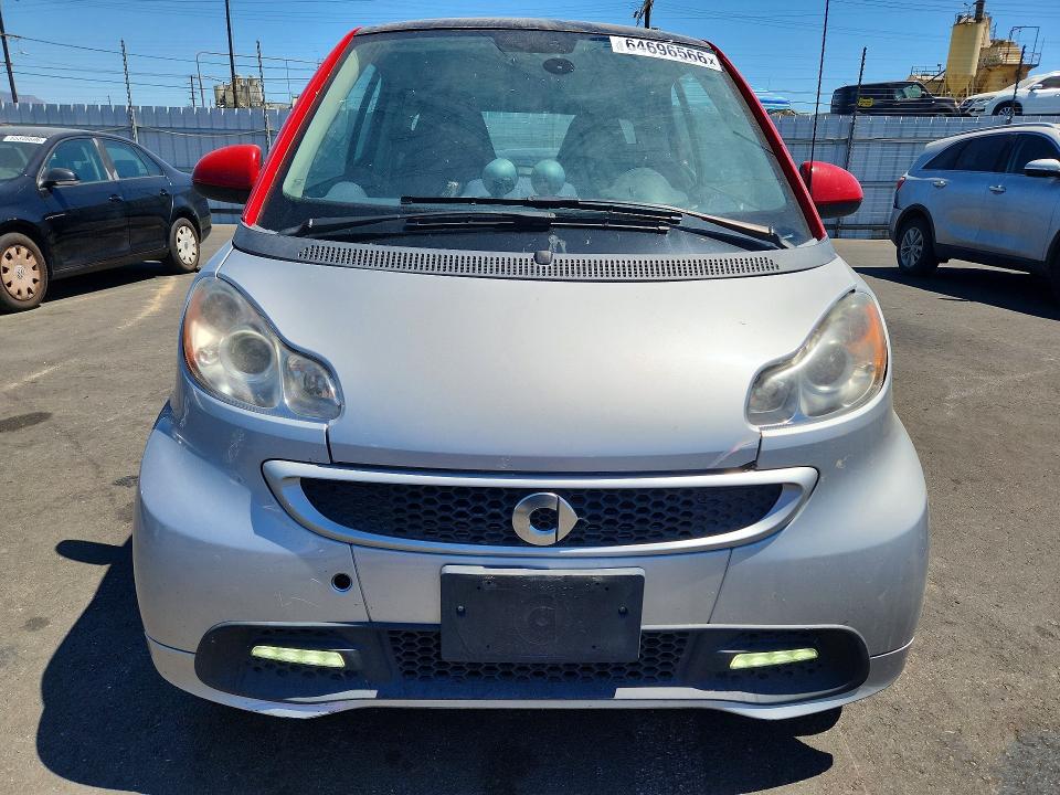 Aukcja sprzedaży 2015 Smart Fortwo, vin: WMEEJ9AA7FK836157, numer aukcji: 64696566
