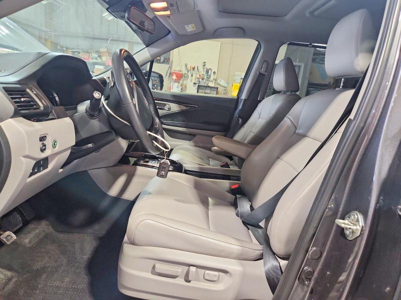 Продажа на аукционе авто 2017 Honda Pilot, vin: 5FNYF6H9XHB104435, номер лота: 61681196