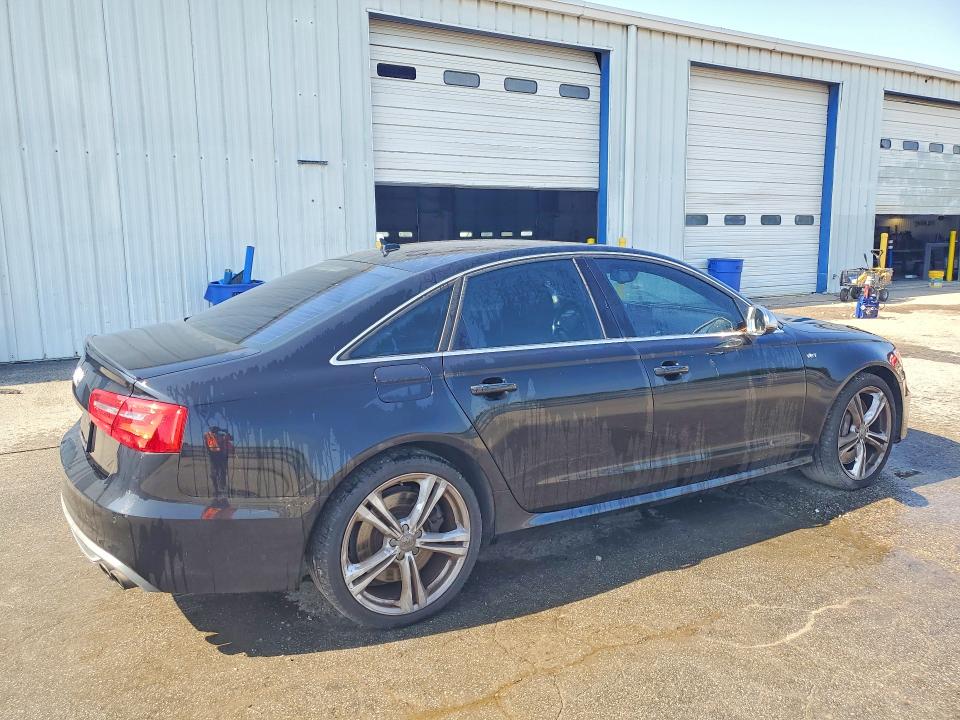 64776546 :رقم المزاد ، WAUJ2AFC1DN037375 vin ، 2013 Audi S6 مزاد بيع