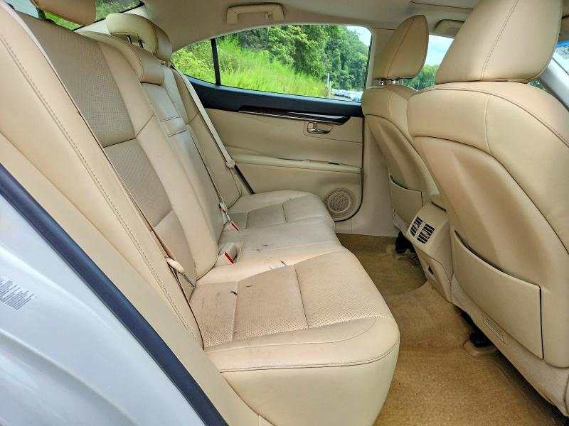 64192996 :رقم المزاد ، JTHBK1GGXF2152066 vin ، 2015 Lexus Es مزاد بيع