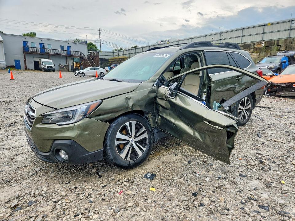 64183136 :رقم المزاد ، 4S4BSANC6K3204763 vin ، 2019 Subaru Outback مزاد بيع