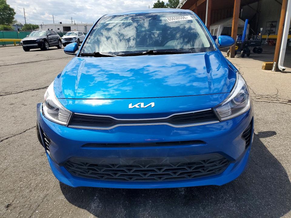 2023 Kia Rio მანქანა იყიდება აუქციონზე, vin: 3KPA25AD8PE600215, აუქციონის ნომერი: 65650596