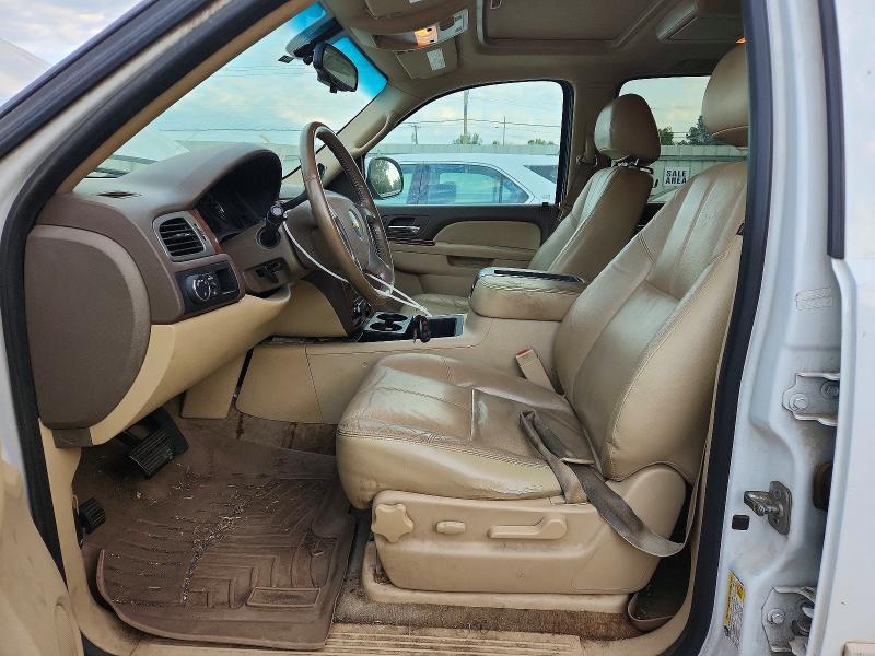 62945856 :رقم المزاد ، 1GNSCJE00CR219658 vin ، 2012 Chevrolet Suburban مزاد بيع