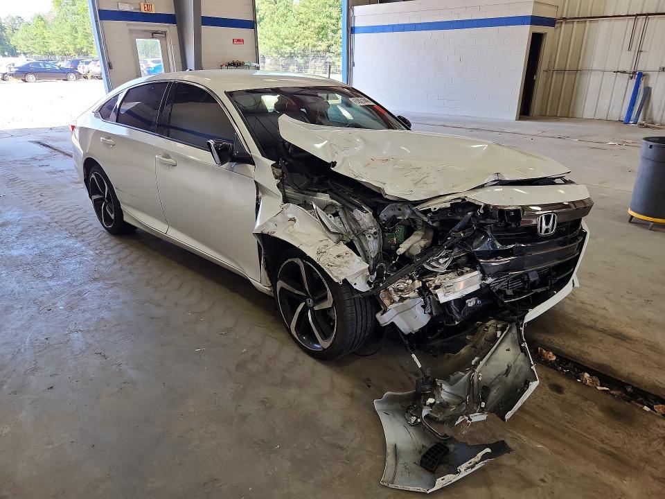 Продажа на аукционе авто 2021 Honda Accord, vin: 1HGCV1F34MA010991, номер лота: 63921046