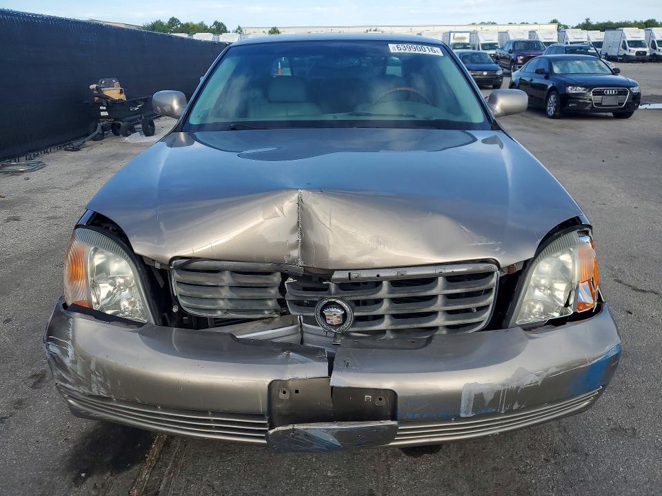 63990016 :رقم المزاد ، 1G6KE57Y9YU226743 vin ، 2000 Cadillac Deville مزاد بيع