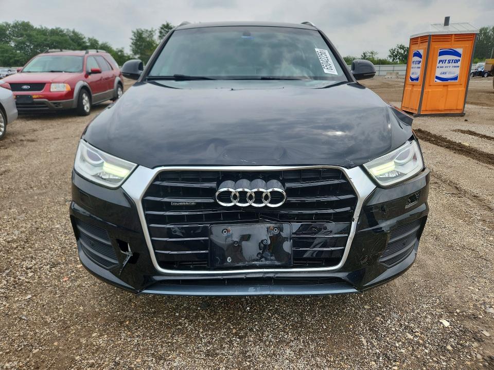 65042256 :رقم المزاد ، WA1ECCFS3HR003581 vin ، 2017 Audi Q3 مزاد بيع