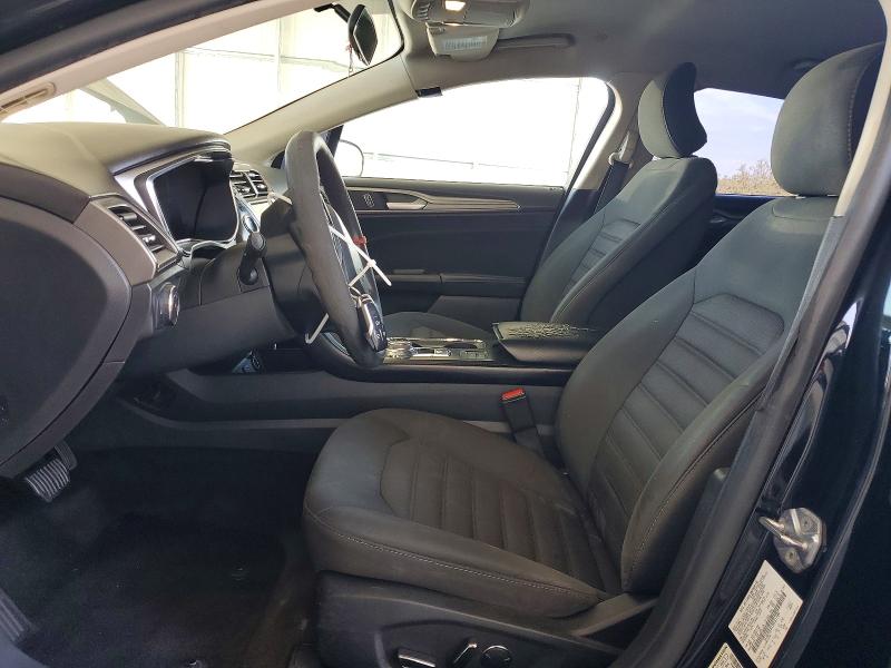 65393566 :رقم المزاد ، 3FA6P0LU1JR161789 vin ، 2018 Ford Fusion مزاد بيع
