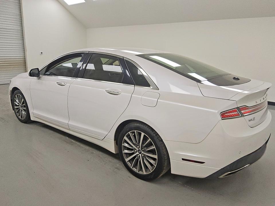 2020 Lincoln Mkz მანქანა იყიდება აუქციონზე, vin: 3LN6L5A93LR619395, აუქციონის ნომერი: 65670136