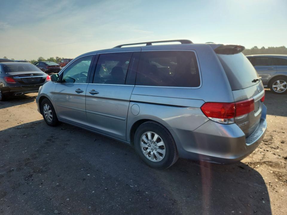67074126 :رقم المزاد ، 5FNRL3H7XAB080816 vin ، 2010 Honda Odyssey مزاد بيع