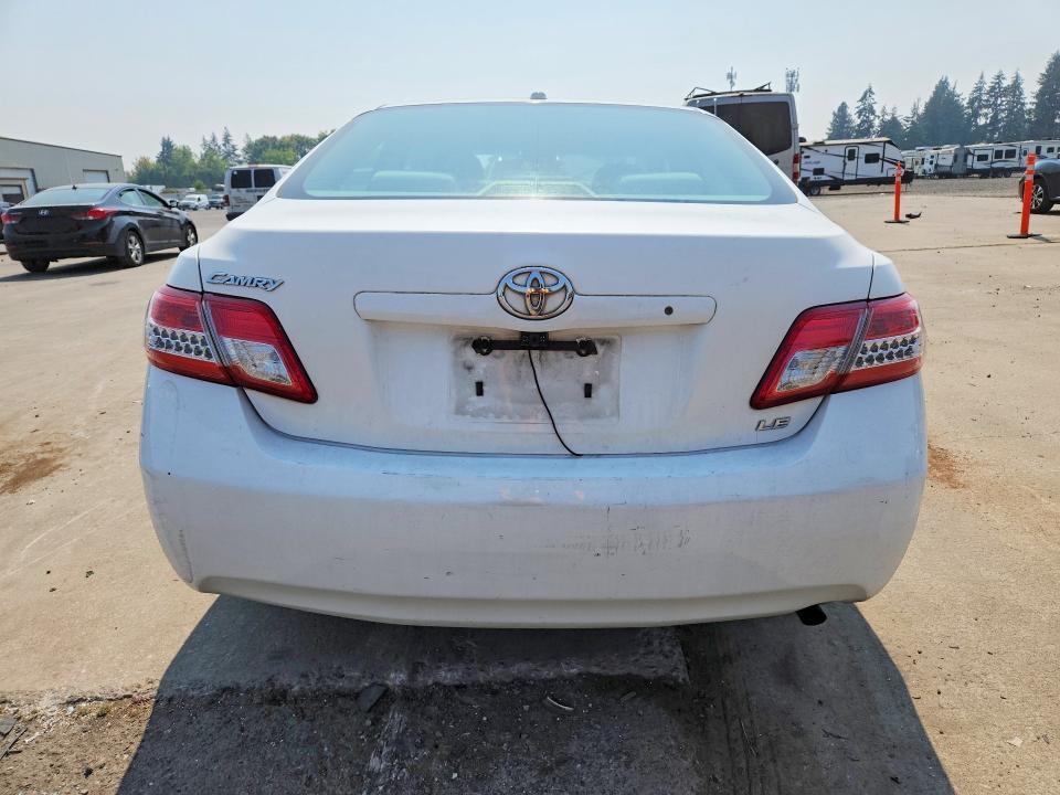 63791076 :رقم المزاد ، 4T4BF3EK8BR152060 vin ، 2011 Toyota Camry مزاد بيع