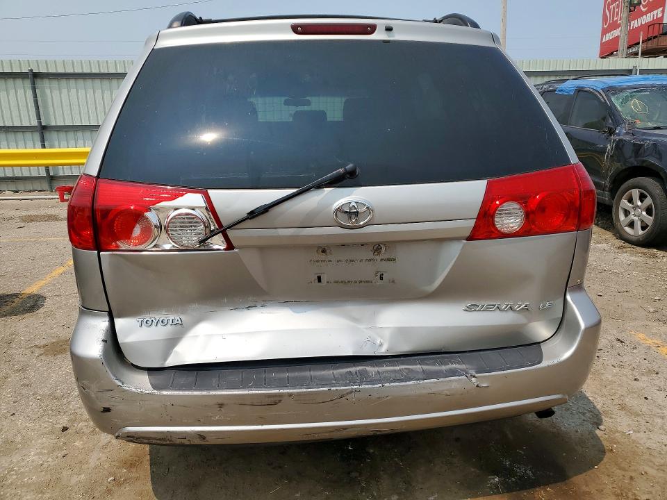 62451516 :رقم المزاد ، 5TDZK23C97S020628 vin ، 2007 Toyota Sienna مزاد بيع