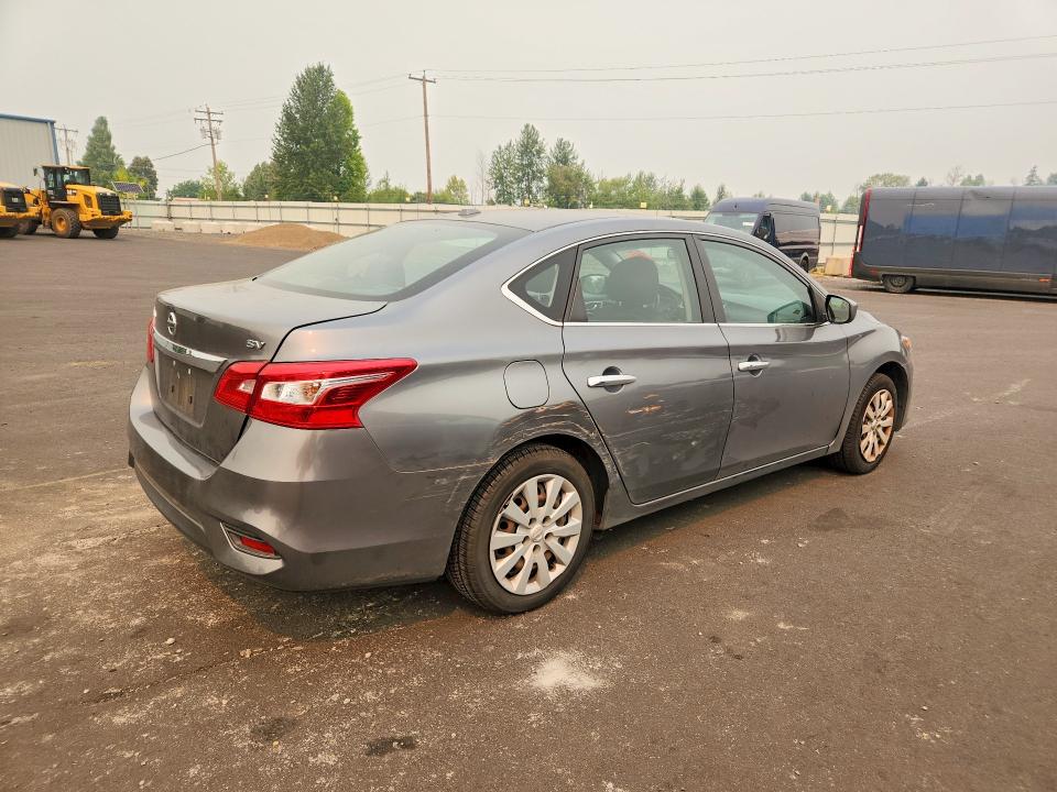 64109146 :رقم المزاد ، 3N1AB7AP5HL696987 vin ، 2017 Nissan Sentra مزاد بيع