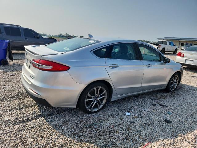 64507466 :رقم المزاد ، 3FA6P0RU9KR187565 vin ، 2019 Ford Fusion مزاد بيع