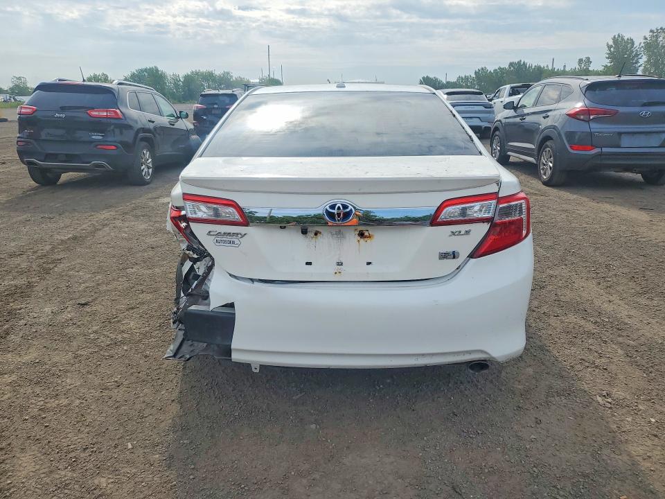 Продажа на аукционе авто 2013 Toyota Camry Hybrid, vin: 4T1BD1FK7DU071685, номер лота: 62751386
