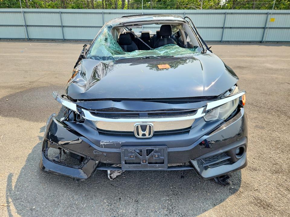 64052806 :رقم المزاد ، 19XFC1F32GE223781 vin ، 2016 Honda Civic مزاد بيع