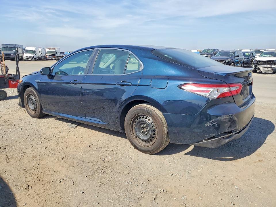 2018 Toyota Camry მანქანა იყიდება აუქციონზე, vin: 4T1B31HKXJU504699, აუქციონის ნომერი: 65392836