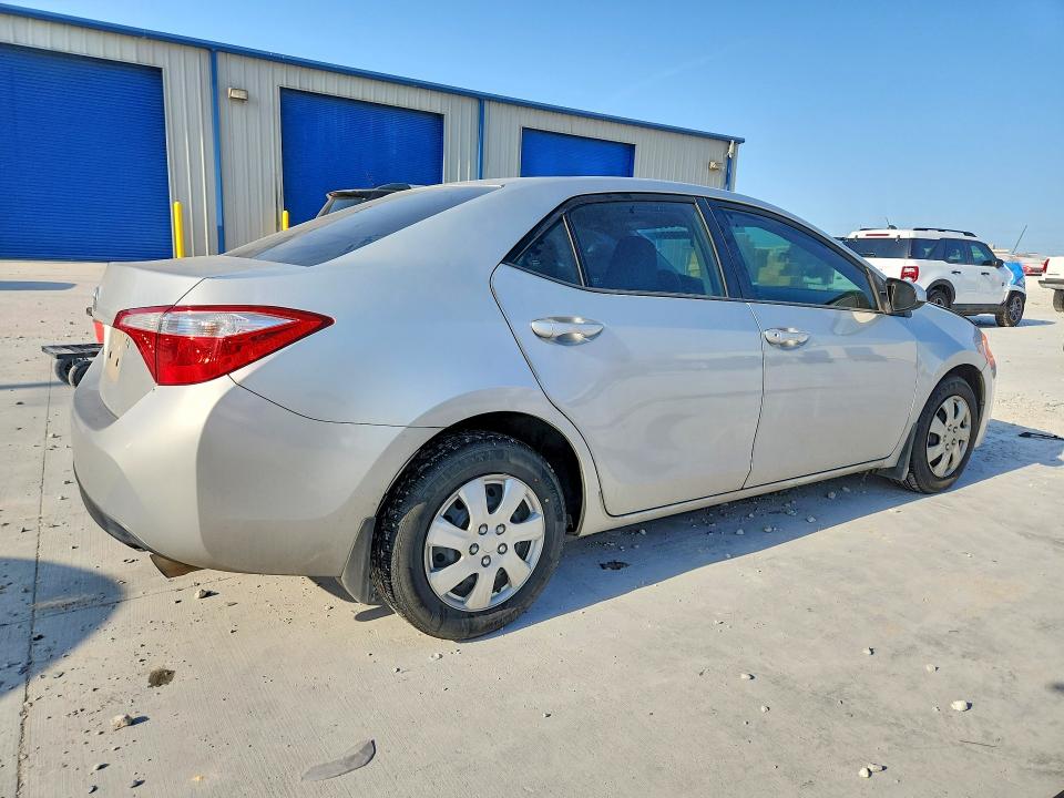 Продажа на аукционе авто 2015 Toyota Corolla, vin: 5YFBURHE6FP195909, номер лота: 64007606