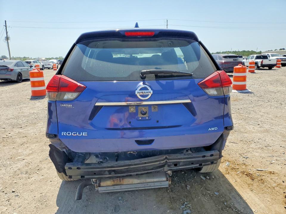 2017 Nissan Rogue მანქანა იყიდება აუქციონზე, vin: JN8AT2MVXHW013963, აუქციონის ნომერი: 66313446