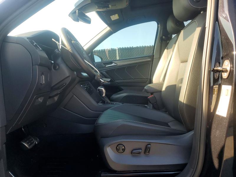 64481396 :رقم المزاد ، 3VVCB7AX0PM089962 vin ، 2023 Volkswagen Tiguan مزاد بيع