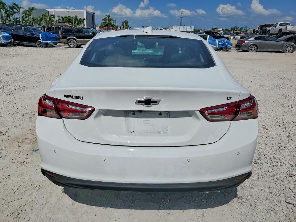Продажа на аукционе авто 2024 Chevrolet Malibu, vin: 1G1ZD5ST1RF208276, номер лота: 64780236