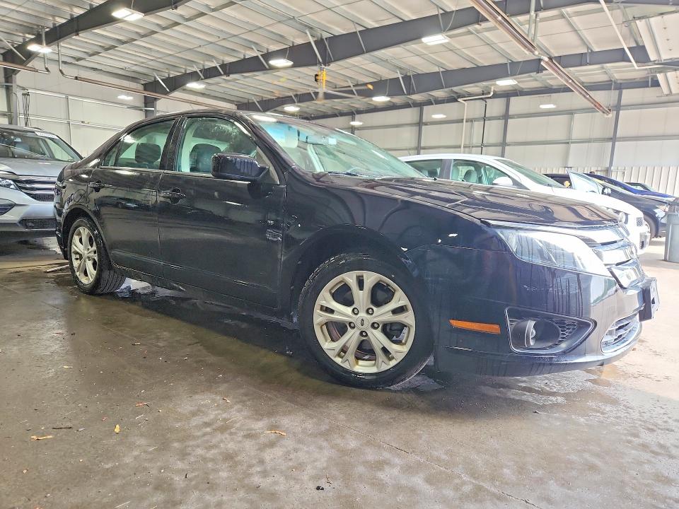 Продажа на аукционе авто 2012 Ford Fusion, vin: 3FAHP0HA7CR164772, номер лота: 64481546