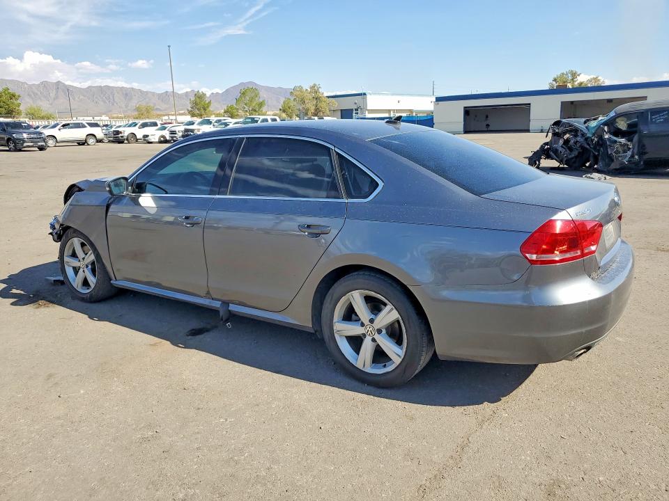 67157796 :رقم المزاد ، 1VWBT7A30FC006340 vin ، 2015 Volkswagen Passat مزاد بيع
