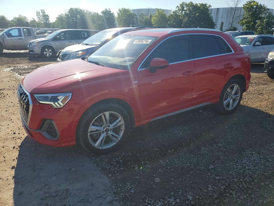 2022 Audi Q3 მანქანა იყიდება აუქციონზე, vin: WA1EECF36N1150524, აუქციონის ნომერი: 63886216