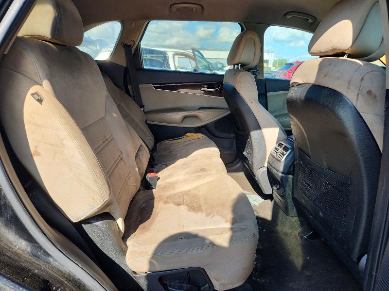 2016 Kia Sorento მანქანა იყიდება აუქციონზე, vin: 5XYPG4A34GG043562, აუქციონის ნომერი: 65599766