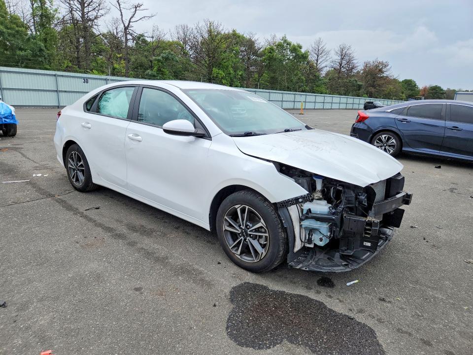 65517856 :رقم المزاد ، 3KPF24AD2PE505696 vin ، 2023 Kia Forte مزاد بيع