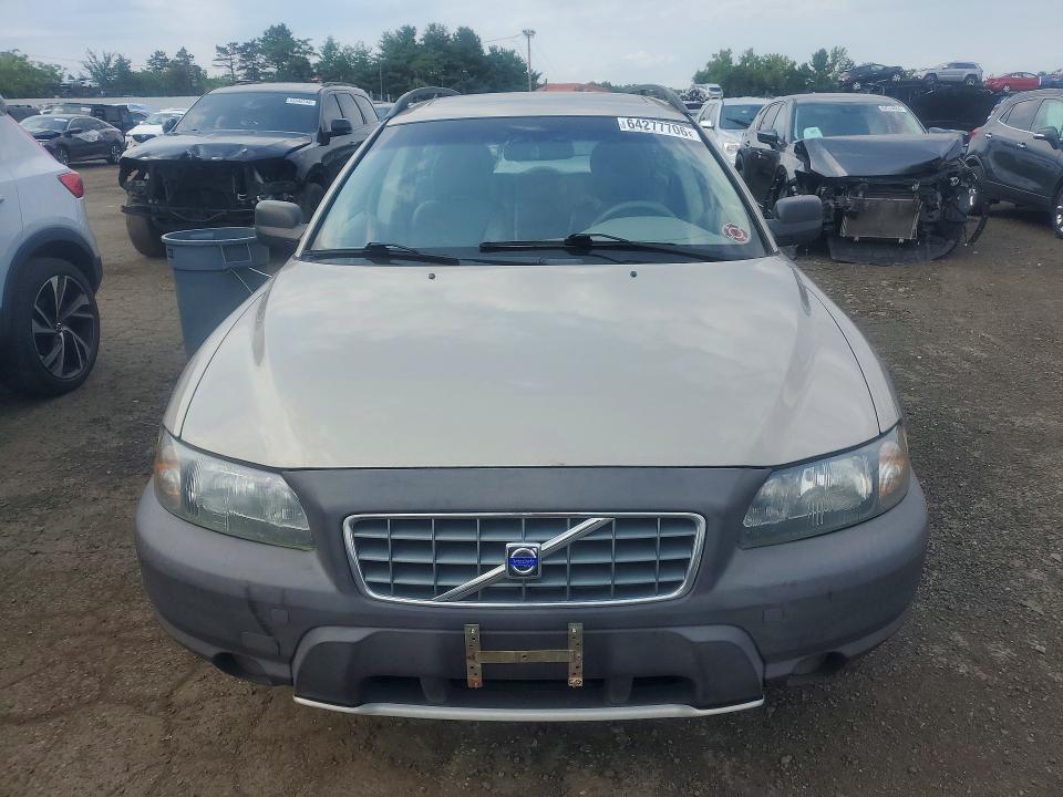 Продажа на аукционе авто 2001 Volvo V70, vin: YV1SZ58D511019166, номер лота: 64277706