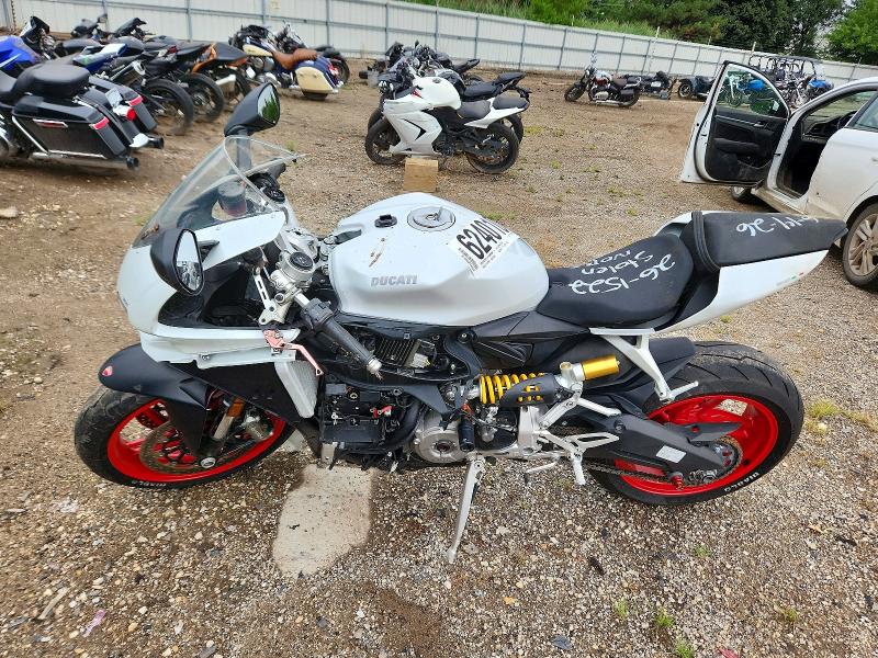 Продаж на аукціоні авто 2019 Ducati Superbike, vin: ZDM14B1W7KB009474, номер лоту: 62401036