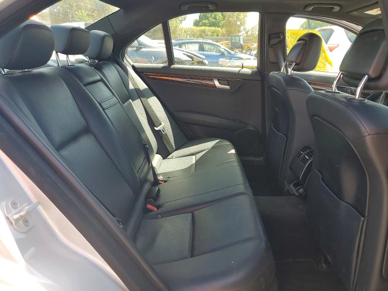 2014 Mercedes-benz C მანქანა იყიდება აუქციონზე, vin: WDDGF4HB3EA954713, აუქციონის ნომერი: 66313366