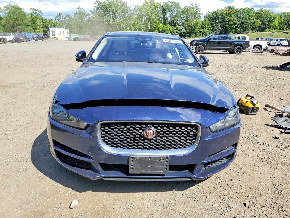 Продаж на аукціоні авто 2018 Jaguar Xe, vin: SAJAS4FX6JCP20074, номер лоту: 66214176