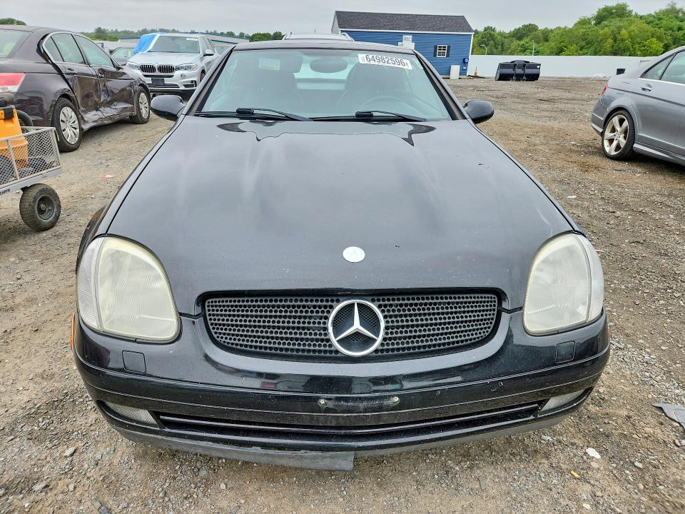 Продажа на аукционе авто 1999 Mercedes-benz Slk, vin: WDBKK47F1XF118021, номер лота: 64982596