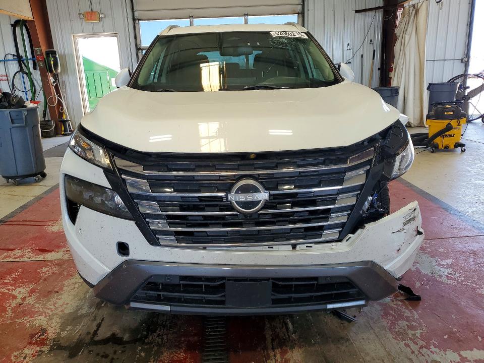 Продаж на аукціоні авто 2024 Nissan Rogue, vin: 5N1BT3CB4RC705762, номер лоту: 62660216