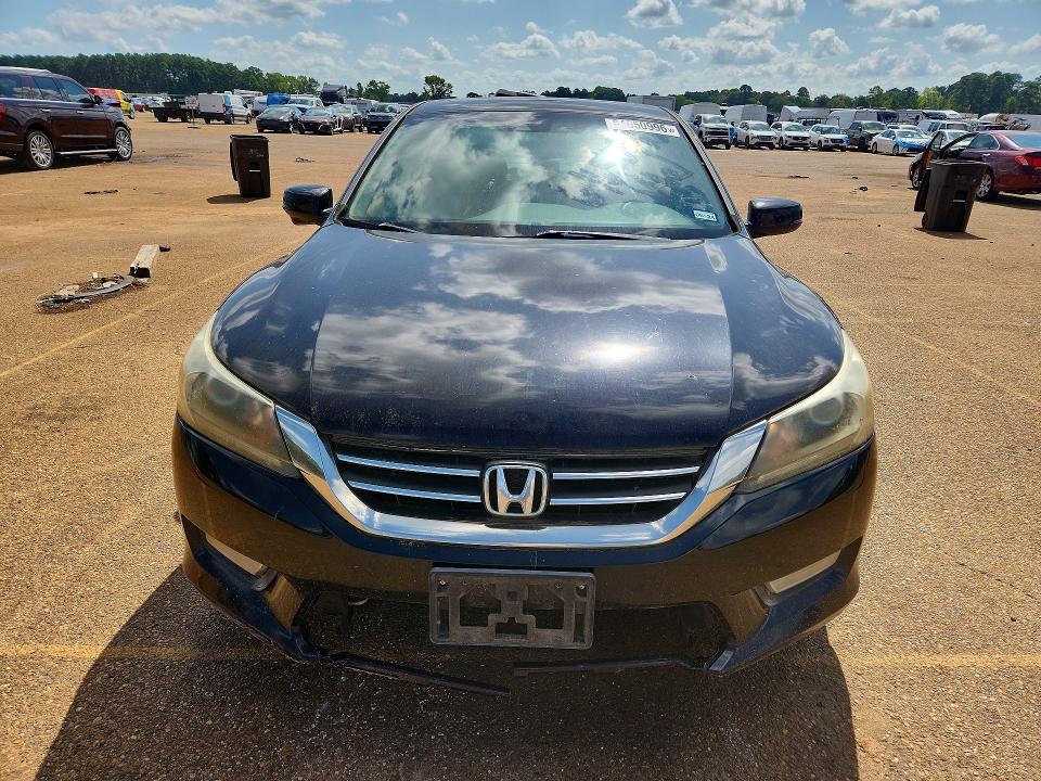 2013 Honda Accord მანქანა იყიდება აუქციონზე, vin: 1HGCR2F81DA175919, აუქციონის ნომერი: 64650996