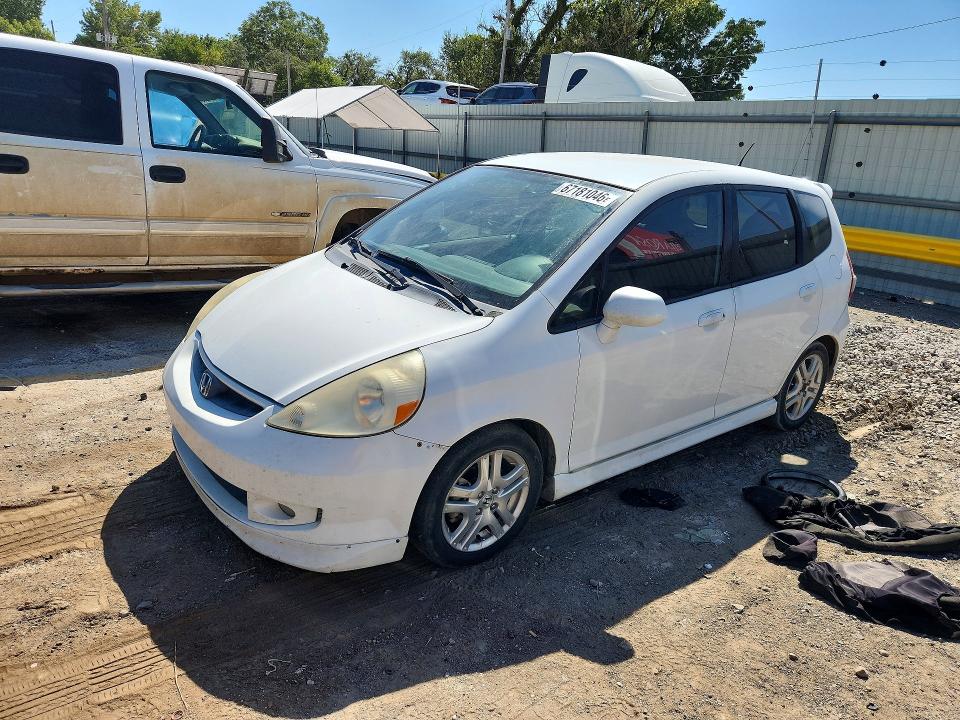 Auction sale of the 2007 Honda Fit, vin: JHMGD38687S011080, lot number: 67181046