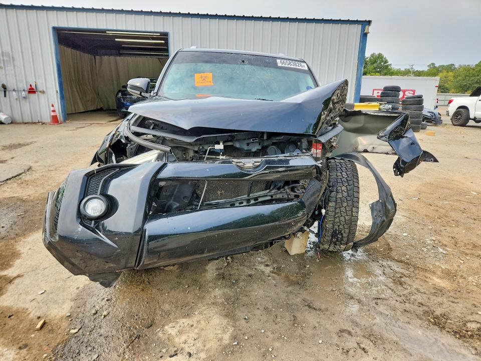 2018 Toyota 4runner მანქანა იყიდება აუქციონზე, vin: JTEZU5JR4J5187202, აუქციონის ნომერი: 66583826