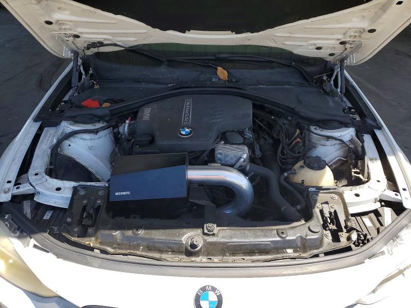 2013 Bmw 328 მანქანა იყიდება აუქციონზე, vin: WBA3B3C51DF541543, აუქციონის ნომერი: 62085116