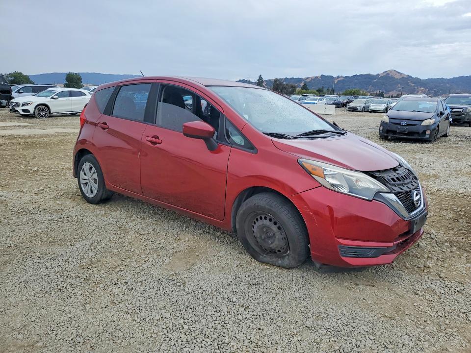 67132356 :رقم المزاد ، 3N1CE2CP8JL371076 vin ، 2018 Nissan Versa Note مزاد بيع