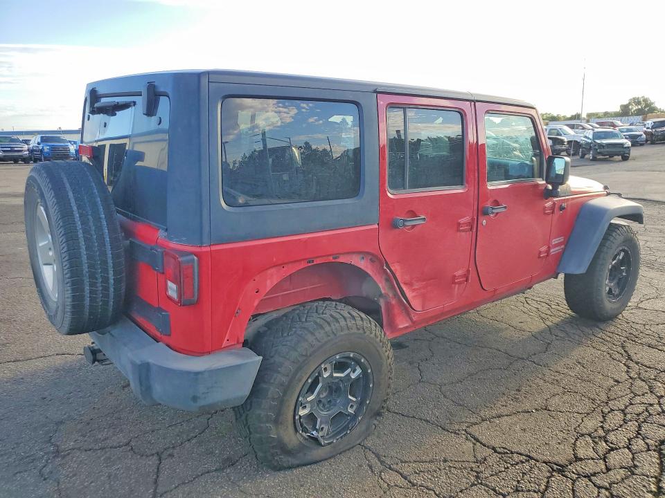 65683306 :رقم المزاد ، 1J4BA3H1XBL585752 vin ، 2011 Jeep Wrangler Unlimited مزاد بيع