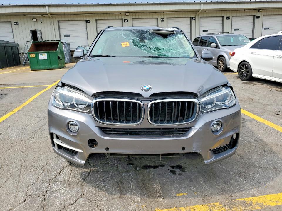 64682746 :رقم المزاد ، 5UXKR0C5XG0P28603 vin ، 2016 Bmw X5 مزاد بيع