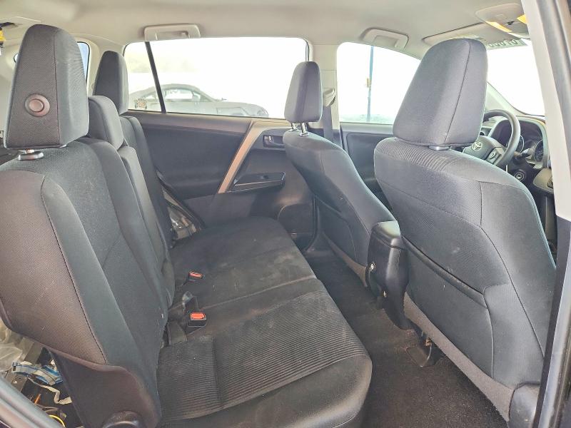67058496 :رقم المزاد ، 2T3ZFREV9JW501318 vin ، 2018 Toyota Rav4 مزاد بيع